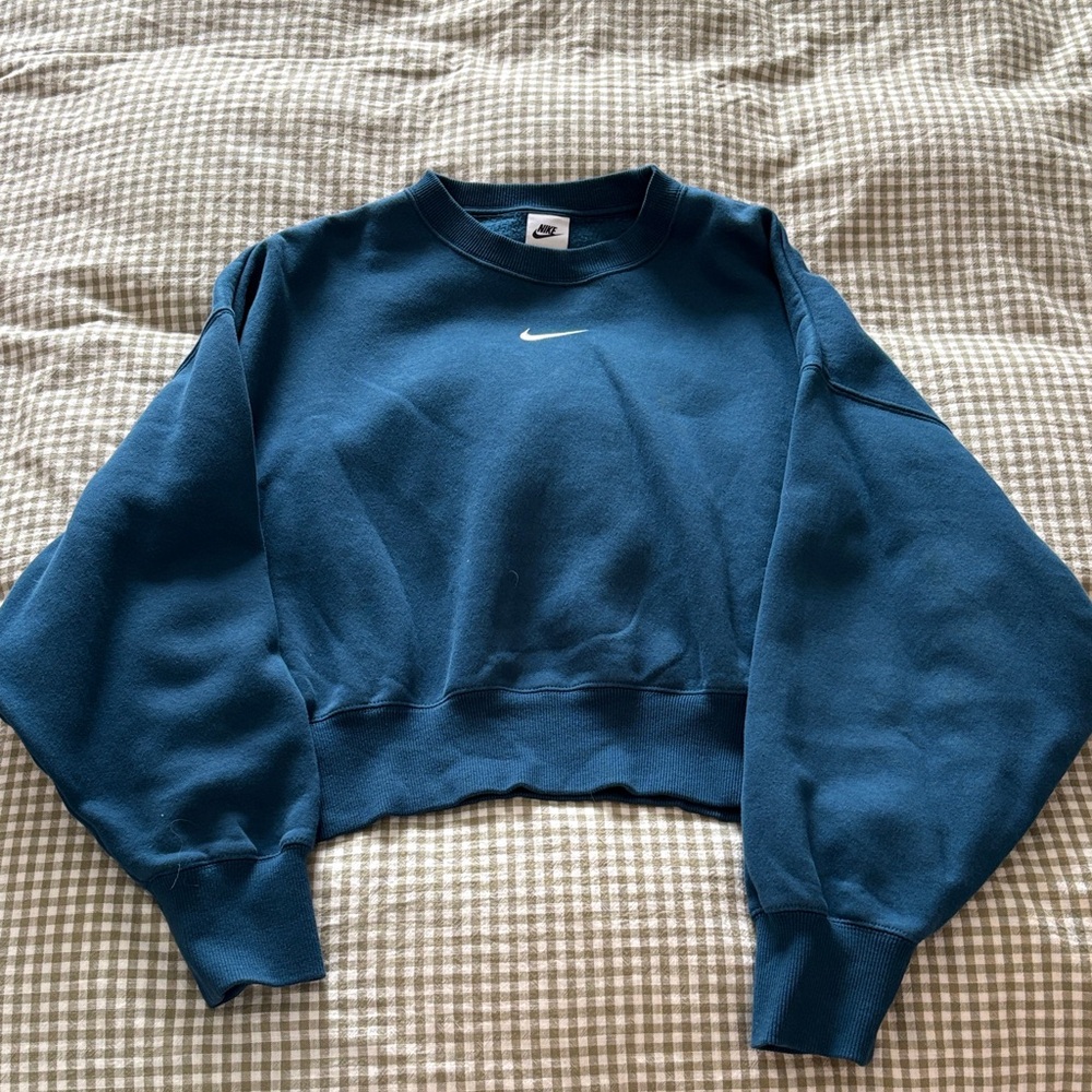 Nike Teal Blue Cropped Crewneck Sweatshirt with White Swoosh